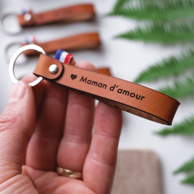Porte clé cuir "Maman d'amour" personnalisé